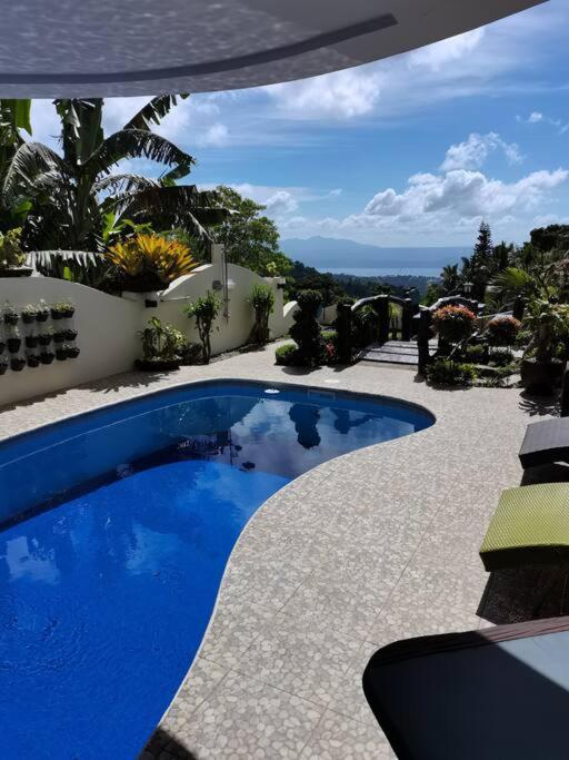 Avana Hills Tagaytay Villa 따가이따이 외부 사진