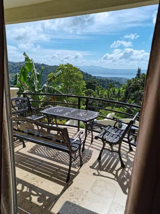 Avana Hills Tagaytay Villa 따가이따이 외부 사진