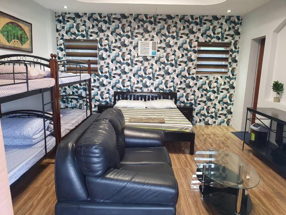 Avana Hills Tagaytay Villa 따가이따이 외부 사진