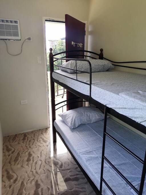 Avana Hills Tagaytay Villa 따가이따이 외부 사진