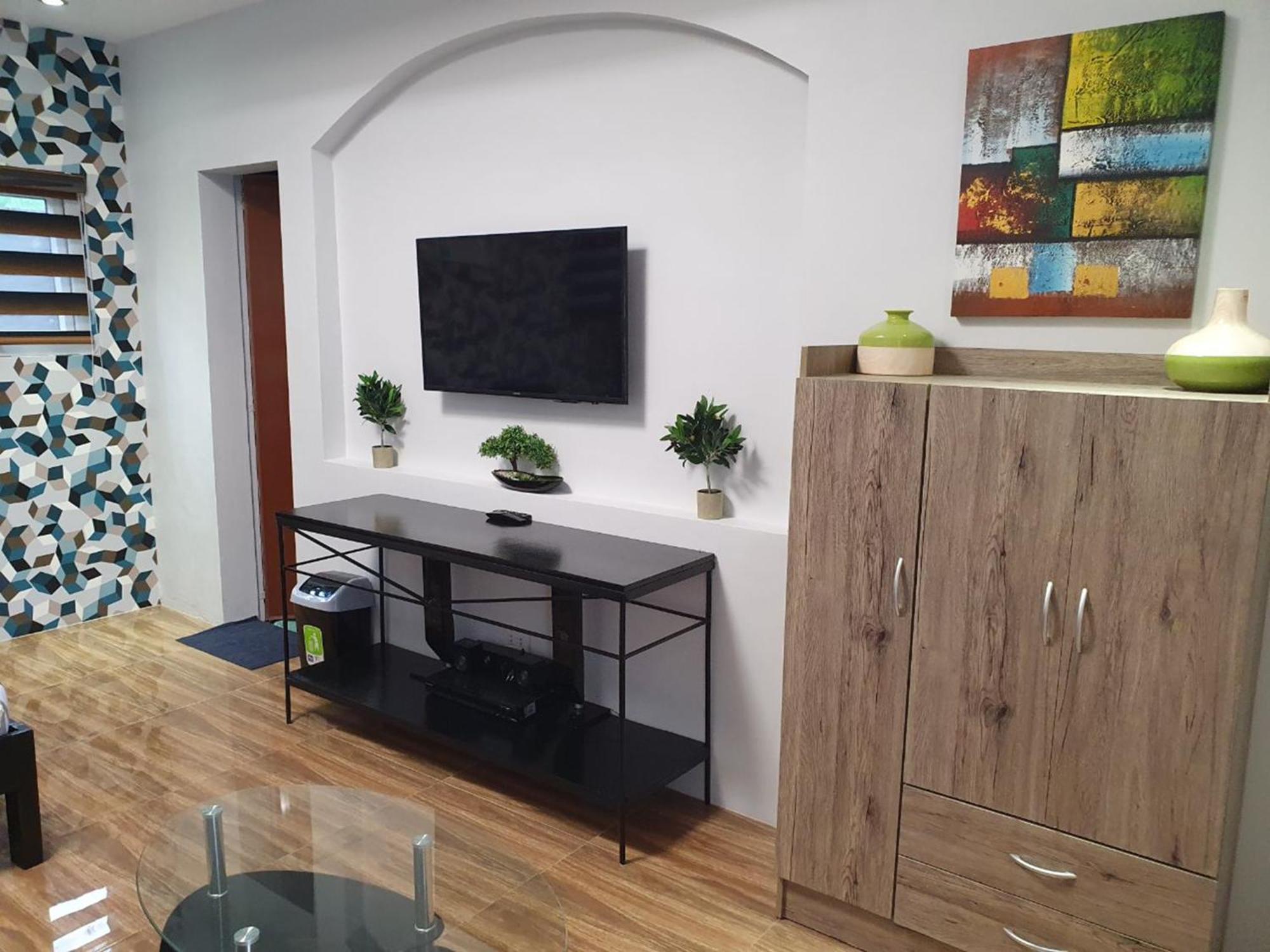 Avana Hills Tagaytay Villa 따가이따이 외부 사진