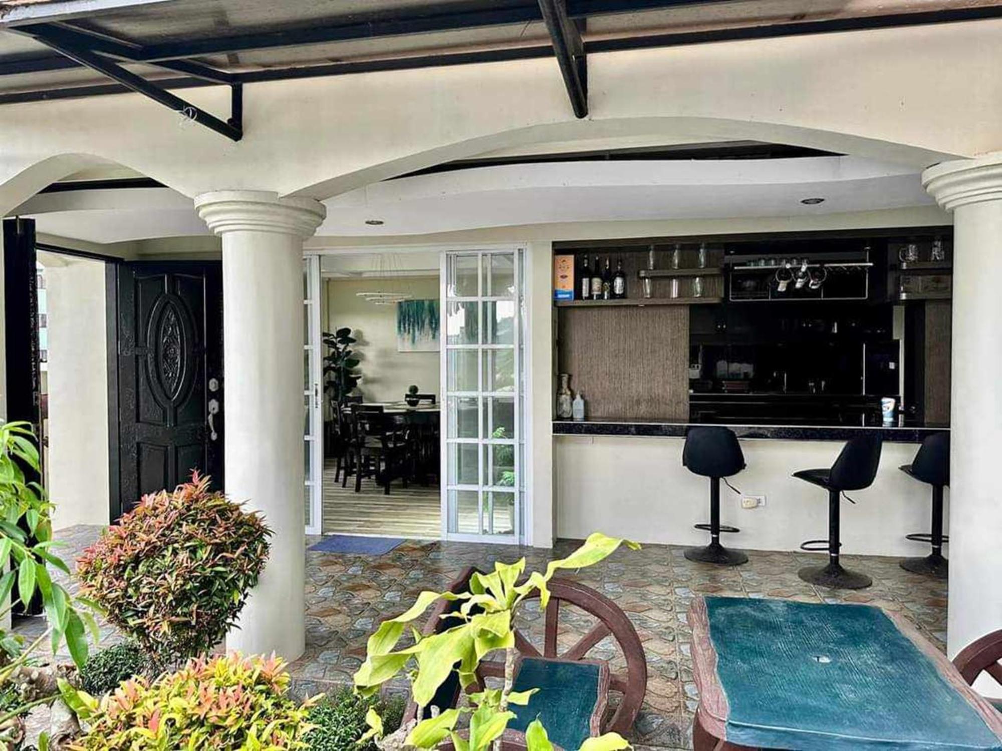 Avana Hills Tagaytay Villa 따가이따이 외부 사진